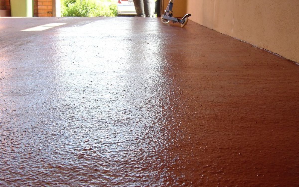 Как правильно красить бетонный пол краской в гараже, доме?