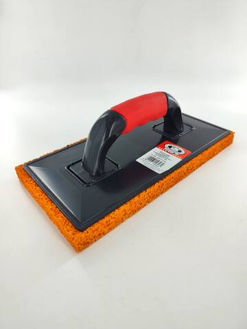 Терка с губчатой резиной ручка 2К Olejnik Rubber / Олейник